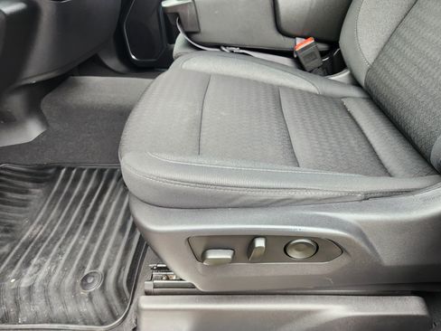 Certified 2025 Chevrolet Silverado 1500 LT RWD image 25