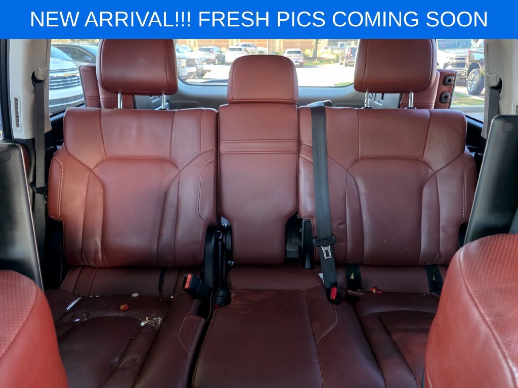 Used 2017 Lexus LX 570 4WD w/ Luxury Package image 13
