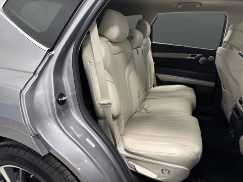 Used 2025 Genesis GV80 2.5T Advanced image 34