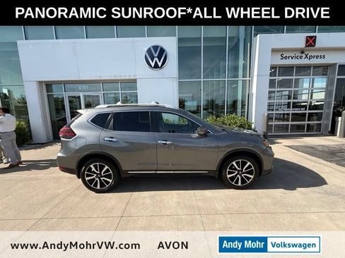 Used 2019 Nissan Rogue SL w/ Premium Package AWD/4WD image 5