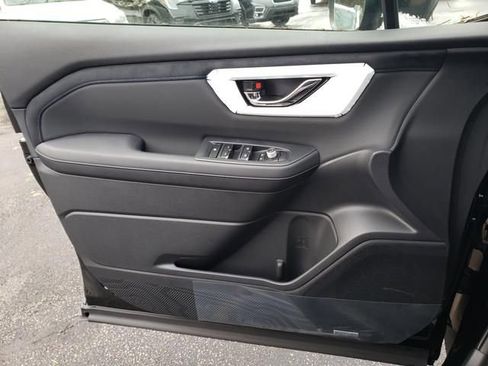 New 2025 Subaru Forester Limited image 11