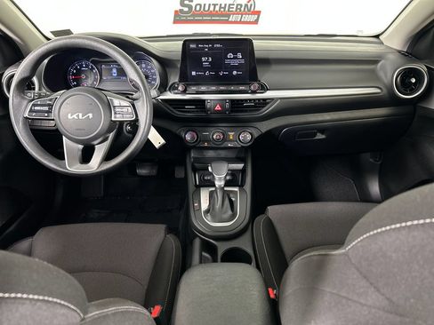 Used 2023 Kia Forte LXS FWD image 18