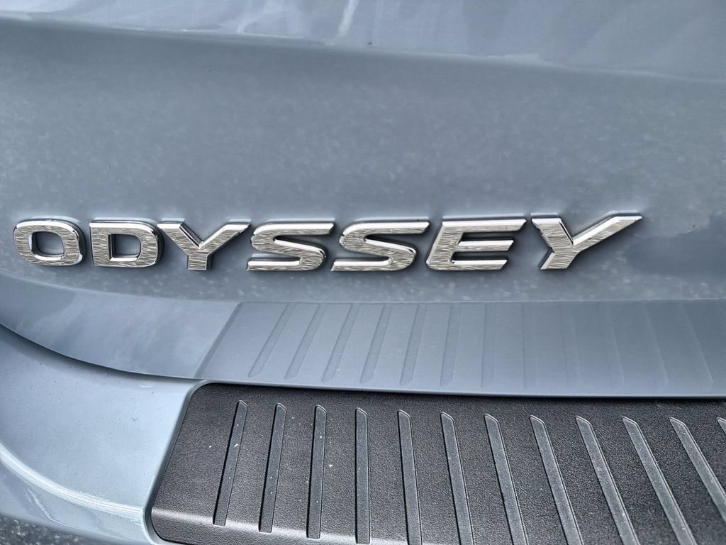 Used 2024 Honda Odyssey Sport image 15