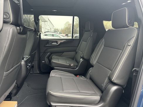 New 2026 GMC Yukon XL Elevation w/ Elevation Premium Package image 20