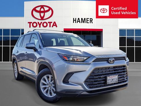 Certified 2025 Toyota Grand Highlander FWD image 1