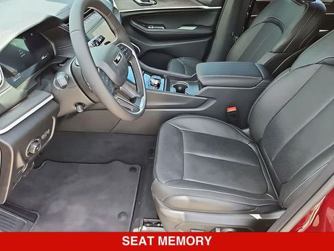New 2026 Jeep Grand Cherokee L Limited AWD/4WD image 17