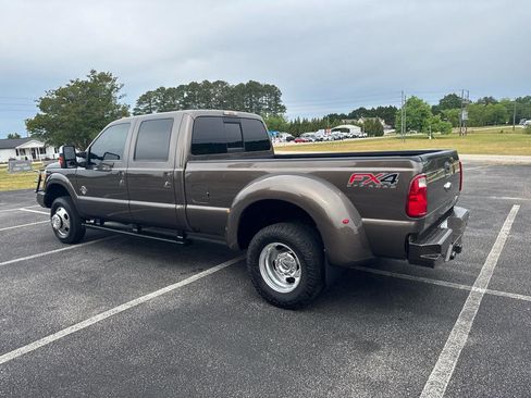 Used 2016 Ford F350 Lariat w/ Lariat Ultimate Package AWD/4WD image 8