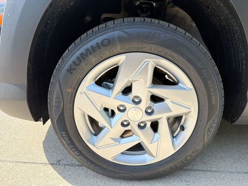 New 2026 Hyundai Kona SE AWD/4WD image 16
