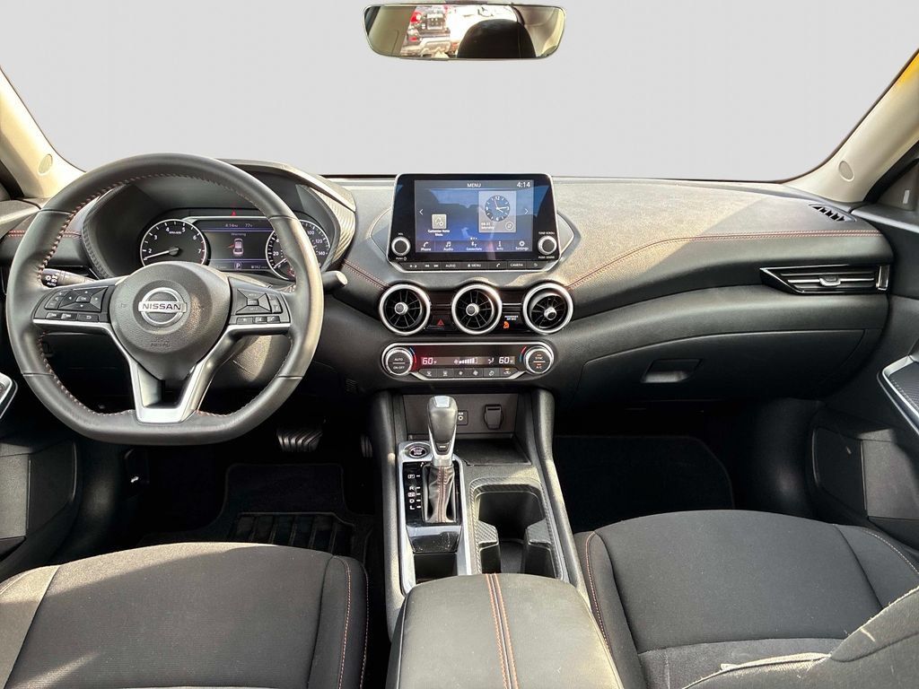 Certified 2023 Nissan Sentra SR w/ Electronics Package FWD image 16