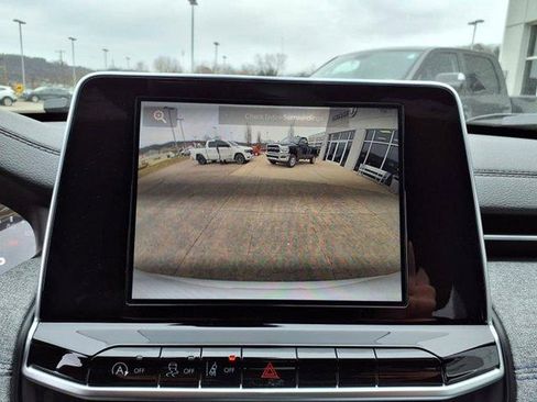 New 2025 Jeep Compass Sport image 20