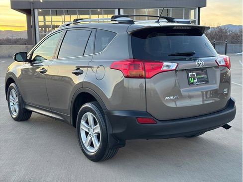 Used 2013 Toyota RAV4 XLE image 6