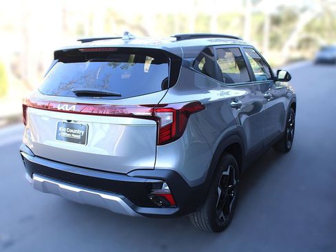 New 2026 Kia Seltos S image 7