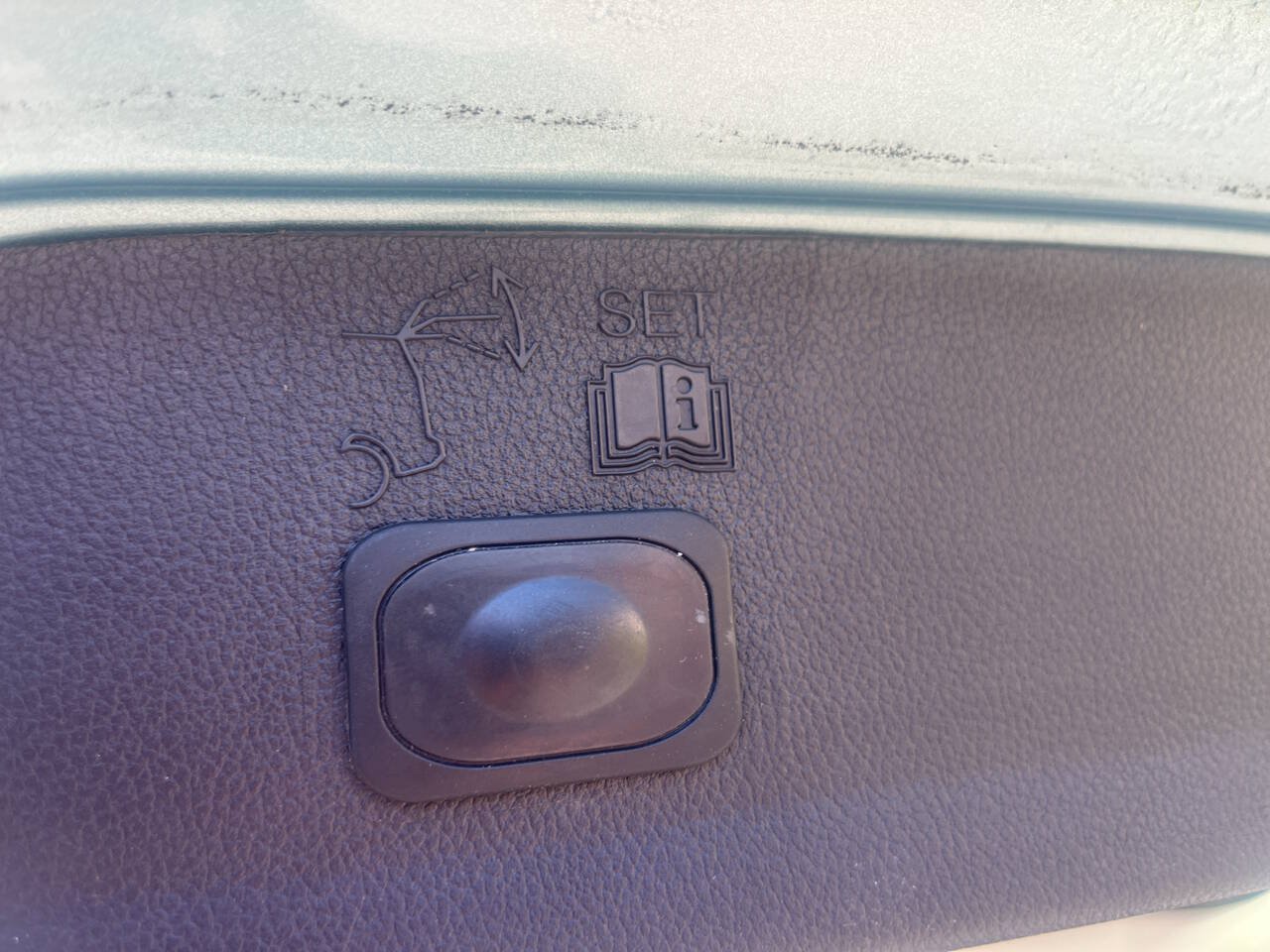 Used 2013 Ford Escape SE AWD/4WD image 25