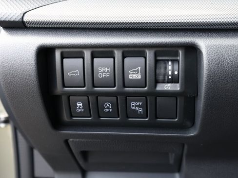 Used 2021 Subaru Forester Limited w/ Popular Package #3 image 33