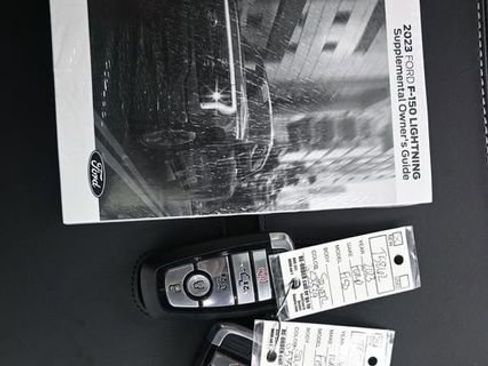 New 2023 Ford F150 Lightning Platinum image 16