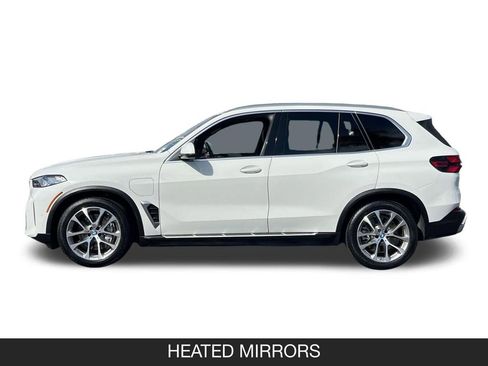Used 2025 BMW X5 xDrive50e AWD/4WD image 5