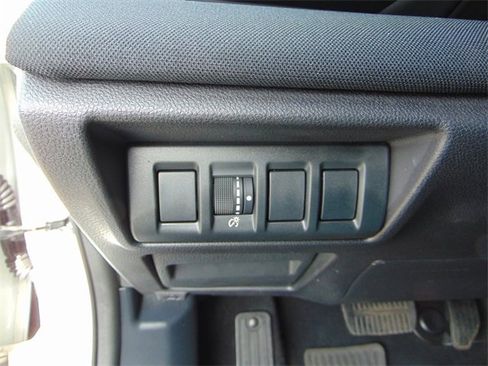 Certified 2024 Subaru Outback 2.5i image 19