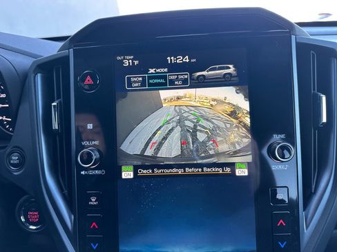 Used 2025 Subaru Forester Limited image 26