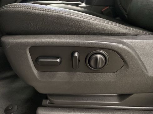 Used 2019 GMC Sierra 1500 Denali w/ Denali Ultimate Package image 14