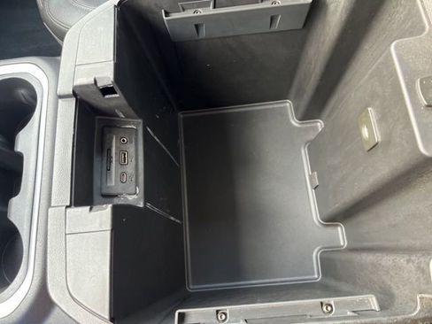 Used 2021 Chevrolet Silverado 3500 LTZ w/ LTZ Convenience Package image 31