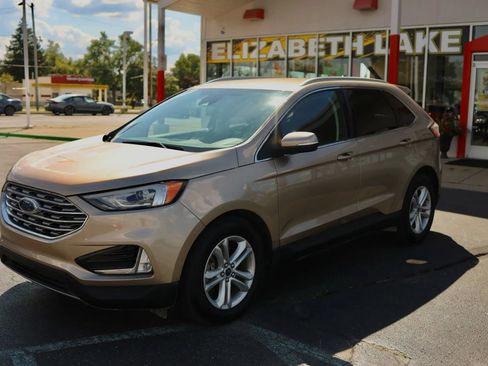 Used 2020 Ford Edge SEL w/ Cold Weather Package AWD/4WD image 1