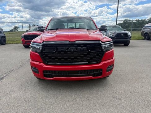 Used 2025 RAM 1500 Big Horn AWD/4WD image 2