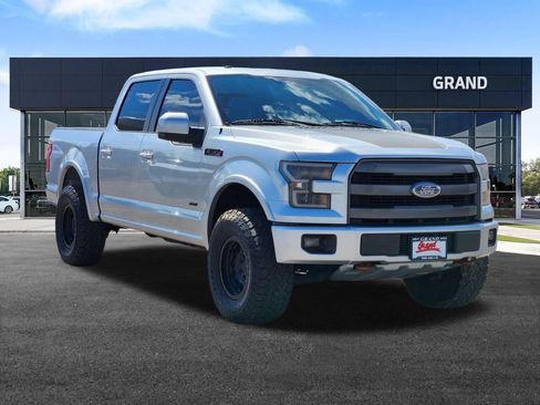 Used 2015 Ford F150 XLT w/ Equipment Group 302A Luxury AWD/4WD image 2