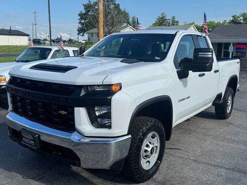 Used 2020 Chevrolet Silverado 2500 W/T w/ WT Fleet Convenience Package AWD/4WD image 2