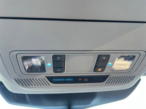 Used 2020 Ford Explorer XLT w/ Equipment Group 202A image 24