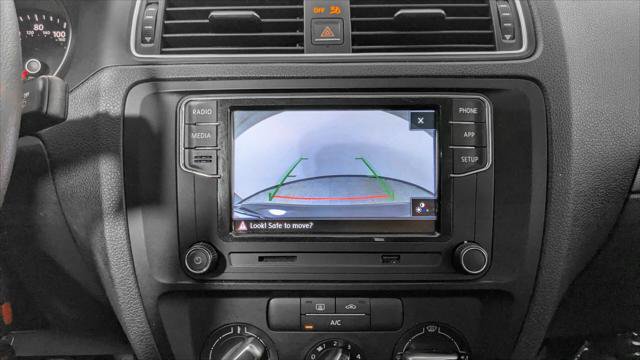 Used 2018 Volkswagen Jetta S FWD image 30