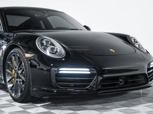 Used 2018 Porsche 911 Turbo S image 8
