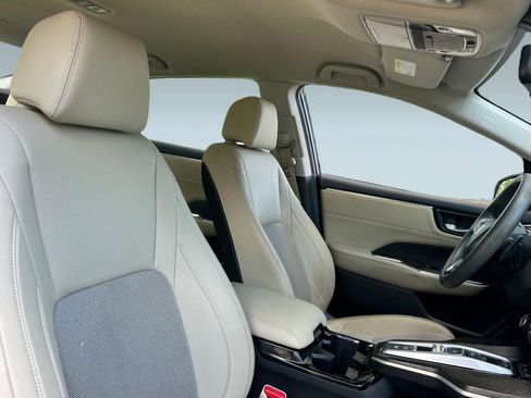 Used 2018 Honda Clarity Plug-In Hybrid image 25