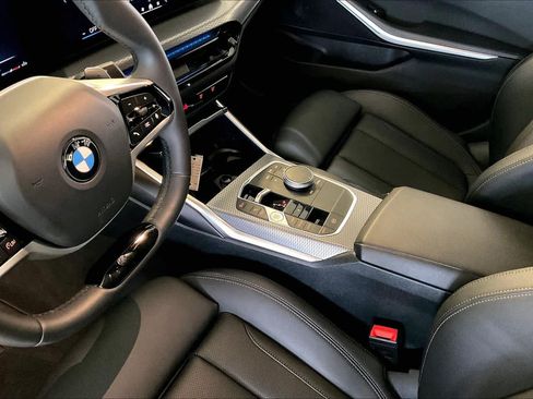 Used 2025 BMW 330i xDrive Sedan AWD/4WD image 15