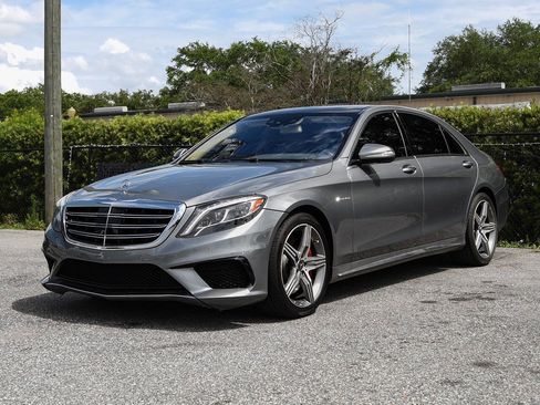 Used 2015 Mercedes-Benz S 63 AMG 4MATIC Sedan w/ Executive Rear Seat Package image 4