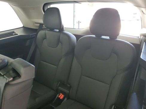 Used 2024 Volvo XC90 B5 Plus AWD/4WD image 14