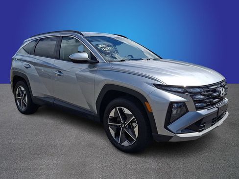 Used 2025 Hyundai Tucson SEL AWD/4WD image 3