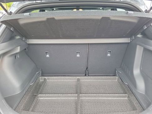 Used 2022 Hyundai Kona N Line w/ Tech Package image 8