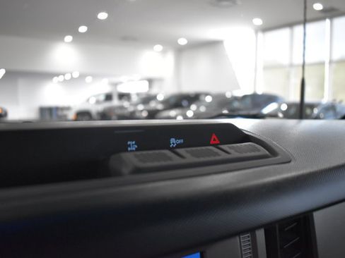 Used 2023 Ford Bronco Outer Banks AWD/4WD image 21