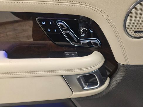 Used 2021 Land Rover Range Rover Westminster Edition image 28