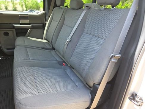 Used 2017 Ford F150 XLT w/ Equipment Group 302A Luxury image 9