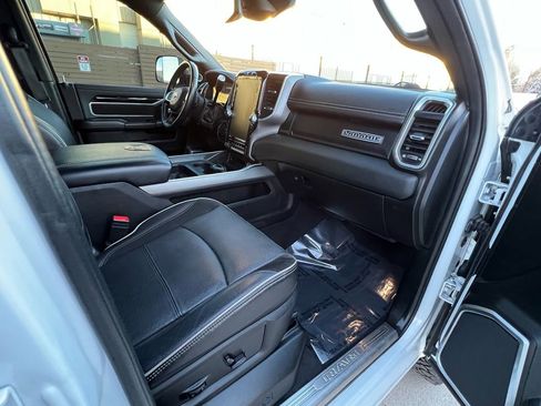 Used 2021 RAM 3500 Laramie image 13