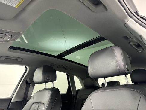 Used 2018 Audi Q5 Prestige AWD/4WD image 25