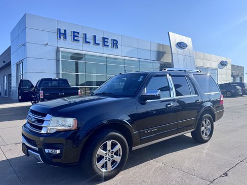 Used 2015 Ford Expedition Platinum AWD/4WD image 3