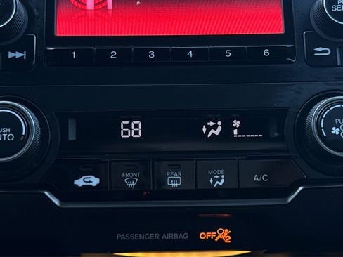 Used 2019 Honda Civic LX image 32