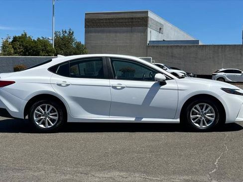 Certified 2025 Toyota Camry LE FWD image 6