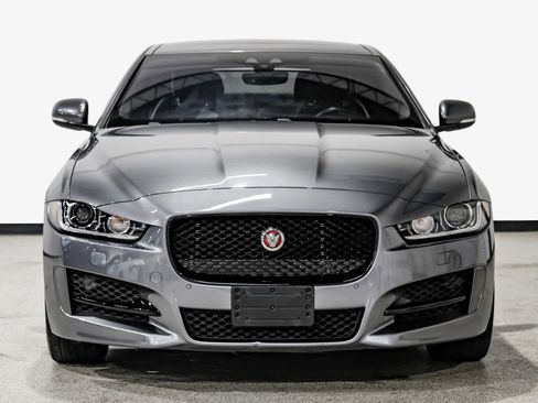 Used 2019 Jaguar XE R-Sport AWD/4WD image 3