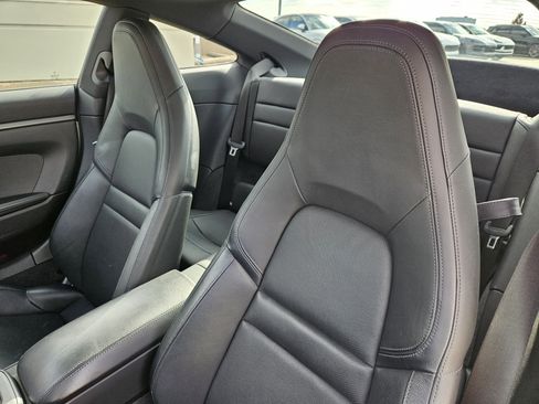 Certified 2020 Porsche 911 Carrera image 6