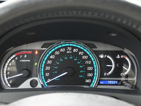 Used 2011 Toyota Venza w/ Premium Pkg #2 image 26