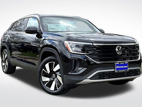 New 2025 Volkswagen Atlas Cross Sport SE image 12