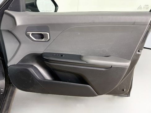 Used 2025 Kia K4 FWD image 30